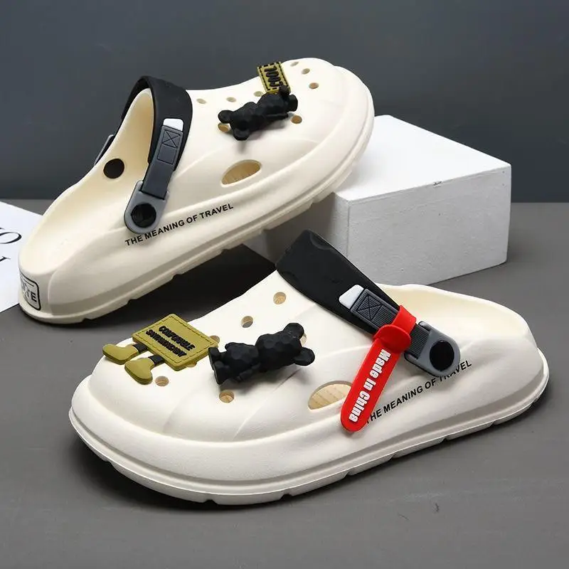

Cute Cartoon Anti-Slip Home Use Couple Slippers Men Women Summer Outdoor Wear Holes Hole Shoes Slip-On EVA Material PVC Bottom