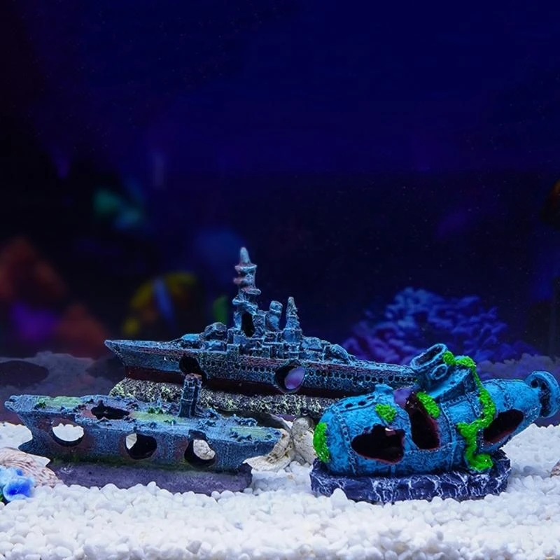 

Fishtanks Underwater Resin Wrecked Ship Figurine for Fish and Shrimp Hideouts Cave