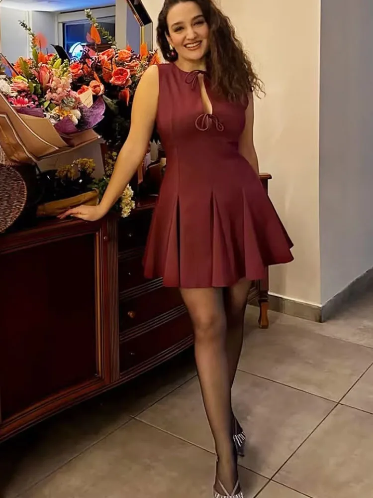 Women's Summer Fashion With Bow Casual Mini Dresses Solid Pleated Wide Hem Sleeveless Solid White Elegant Party Dresses