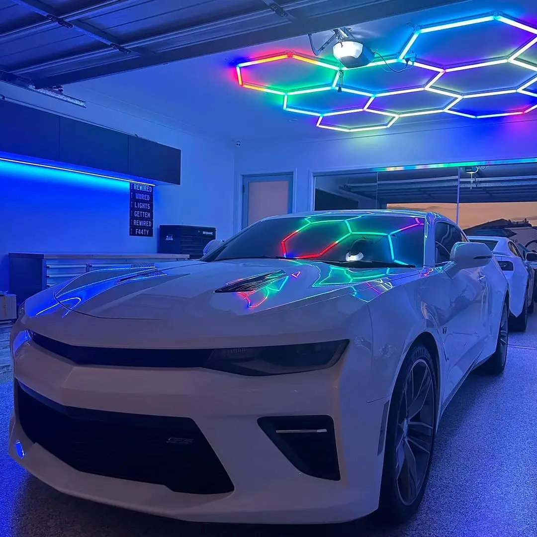Hexagonal Led Light RGB Honeycomb Garage Lamp Led Hexagon Ceiling Lights for Auto Detailing Shop Garage Gym