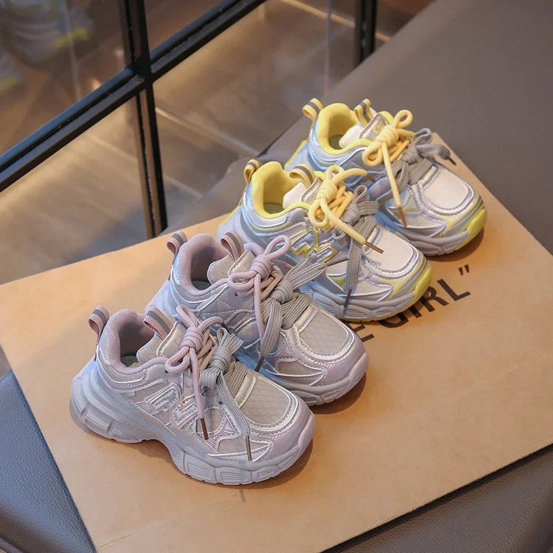 2026 Spring and Autumn Children's Shoes for Boys and Girls Fashion Versatile Thick Soled Casual Shoes Comfortable Sports Shoes