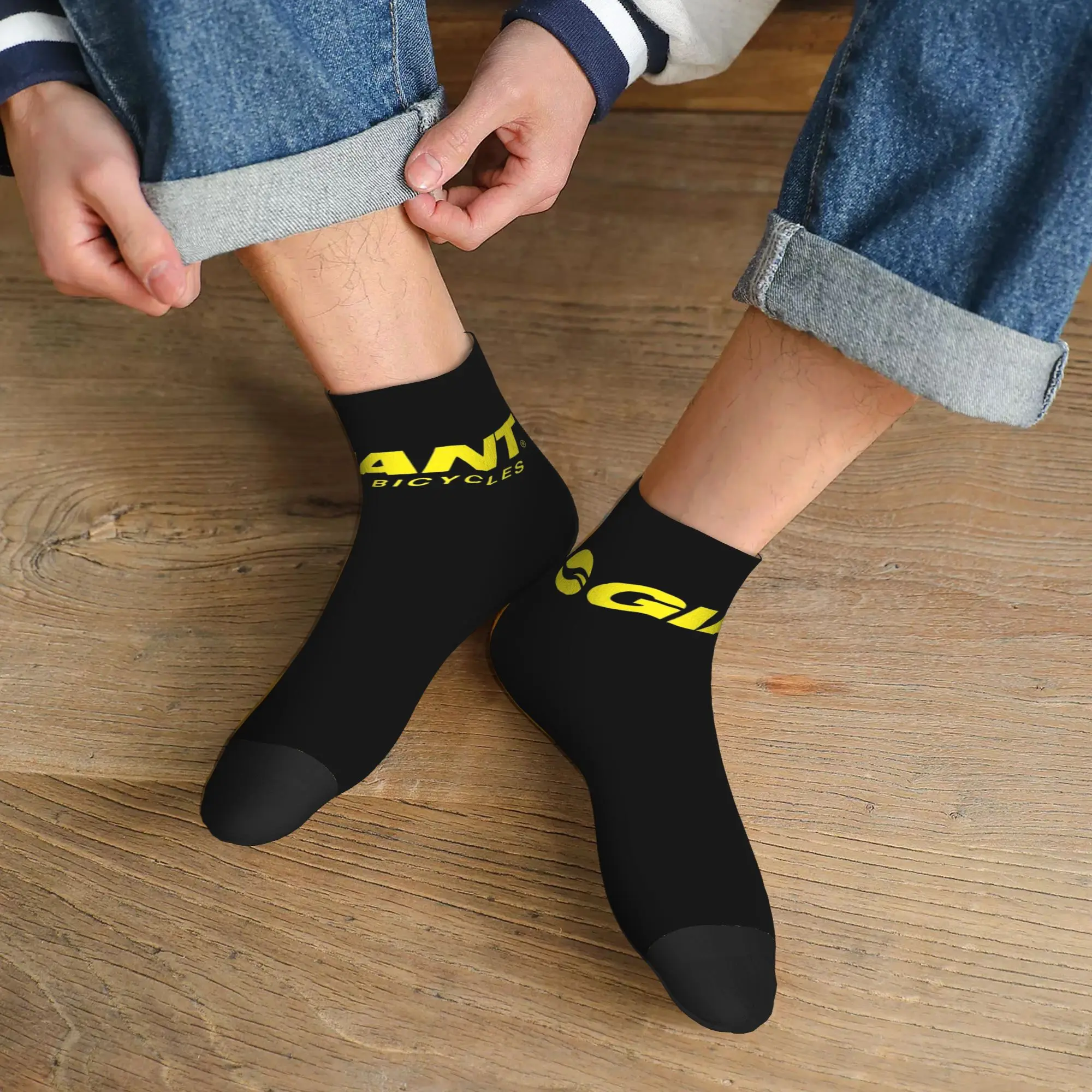 

All Seasons Giant Bike Socks Harajuku High Quality Sport Middle Tube Socks Soft Casual Stockings for Men Women Christmas Gifts