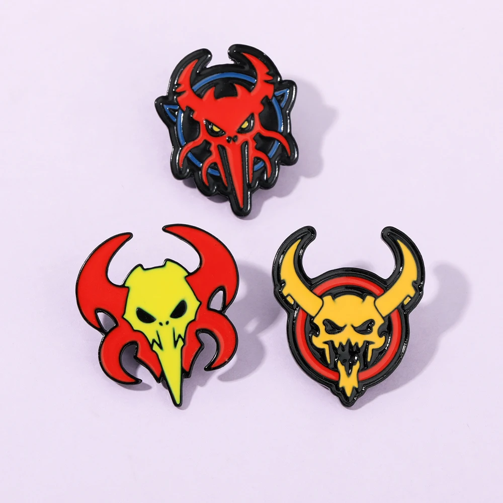 Punk Animal Head Skull Design Enamel Brooches Red Yellow Colors Bull Bird Beak Skeleton Pins Halloween Badge