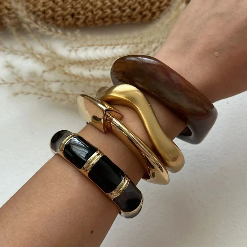 

Boho Coffee Irregular Acrylic Resin Chunky Bangles for Women on Hand Goth Geometric Metal Charm Bracelets Couple Jewelry Gift