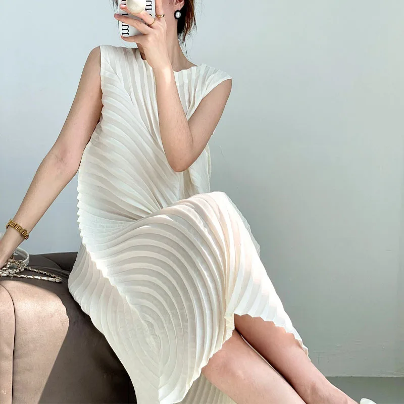 

Folded Women's Dress Daily Commuter Fashion Sleeveless Dress