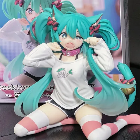 Фигурка Hatsune Miku от Bandai - коллекционная модель — изображение продукта