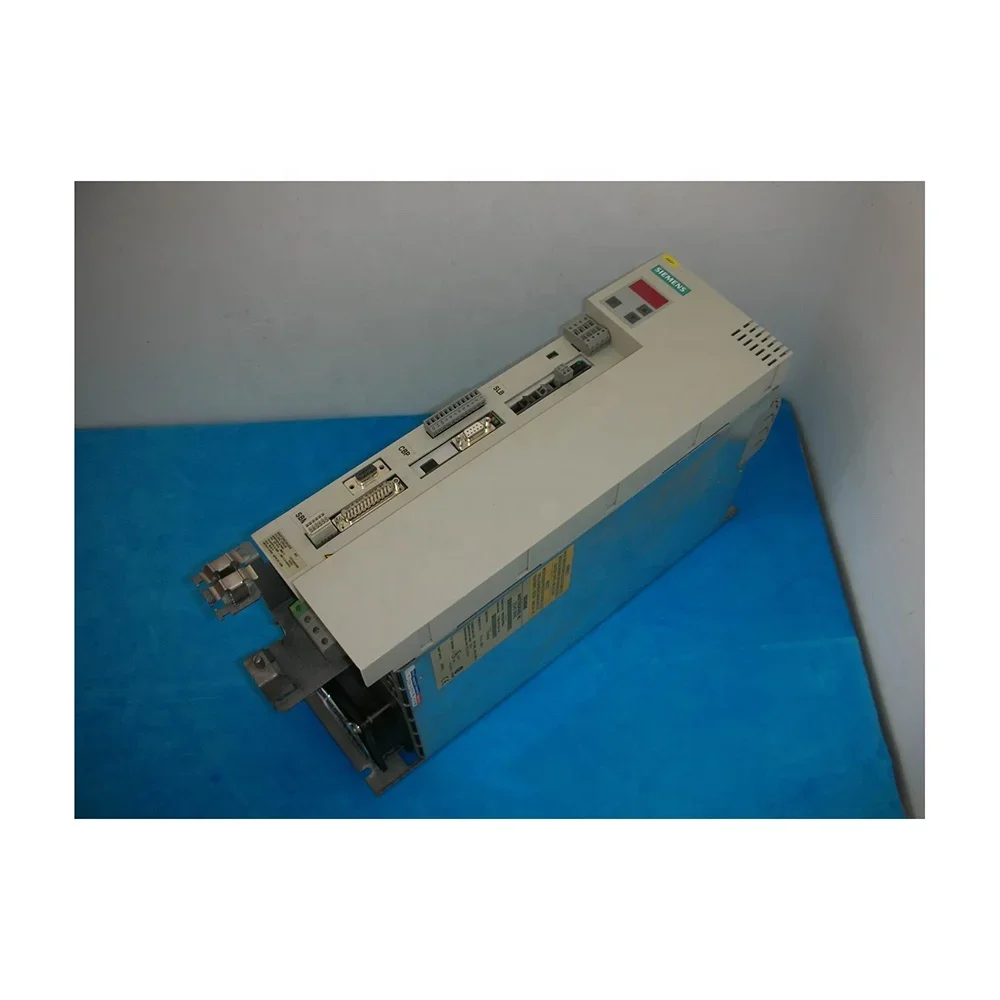 Привод Simovert Masterdrives 6SE7022-6TP50 6SE7022-6TP50-Z Z=G41+G92+C43+K80