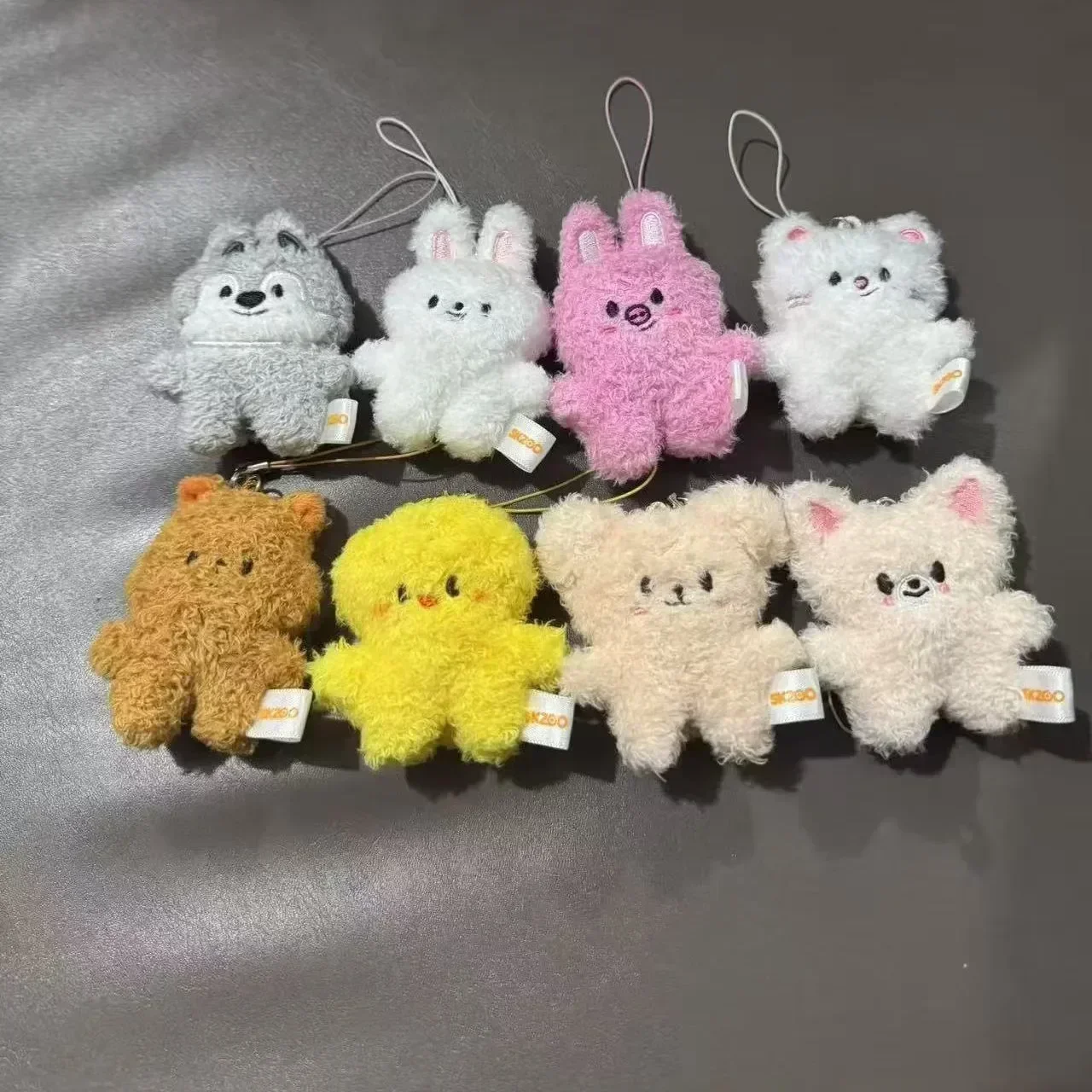 Skzoo llavero de peluche colgante de juguete, colección de seguidores, muñeco de peluche de dibujos animados, llavero Kawaii, juguetes, decoración de habitación, regalo