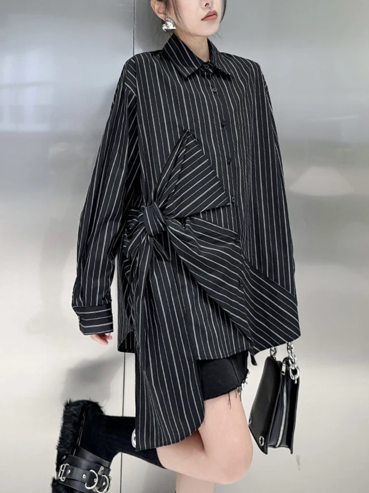 [EAM] Women Black Striped Bow Irregular Big Size Blouse New Lapel Long Sleeve Shirt Fashion Tide Spring Autumn 2024 1DH5046