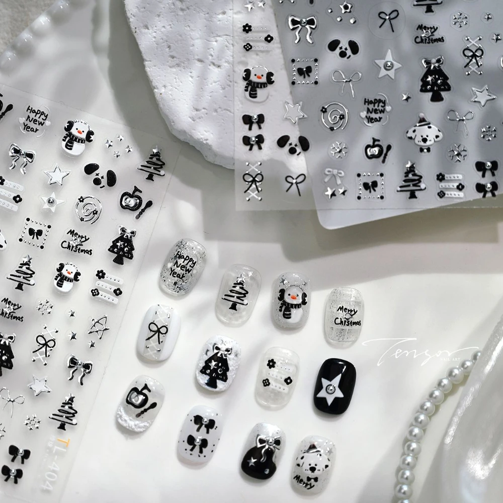 Noir blanc noël mignon dessin animé bonhomme de neige chiot nœud papillon arbre 3D Nail Art autocollants père noël flocon de neige noël manucure décalcomanies