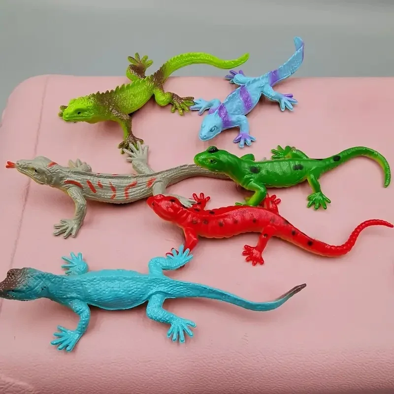 Creative Cartoon Cute Pets Hole Shoe Charms Accessories Shoe Buckle Simulated Lizard 3D Shoes Flower DIY Shoes Decorations