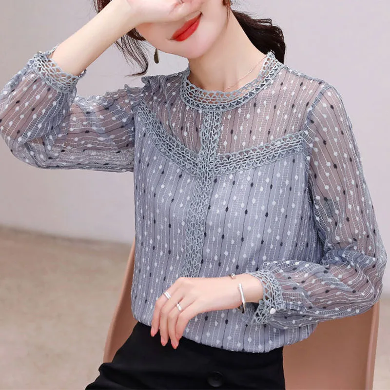 Blusa informal de manga larga con cuello redondo para mujer, camisa con estampado de empalme de encaje, elegante, combina con todo, Primavera, 2022