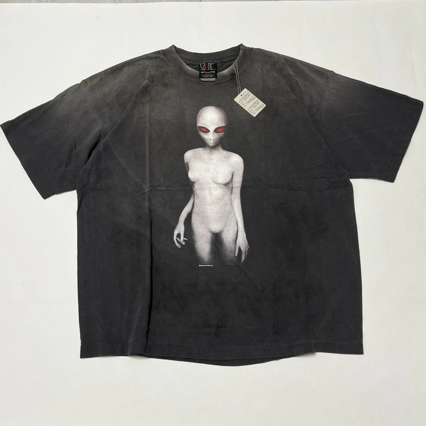 

Женские и мужские потертые футболки с принтом Saint ALIEN, винтажные мужские хлопковые футболки большого размера
