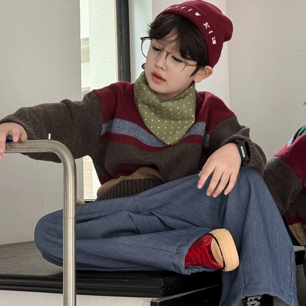 Sweter w paski dla chłopców i dziewcząt, dziecięcy, z okrągłym dekoltem, nowy, uniwersalny, luźny sweter z dzianiny, jesień-zima 2025