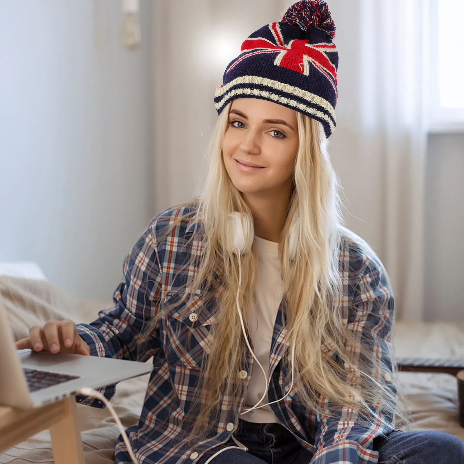 

1Pcs Knitted Hat Winter Warm Uk Flag Style Comfortable Elastic Fit Outdoor Winter Acrylic Fibers Warm Leisure Hat