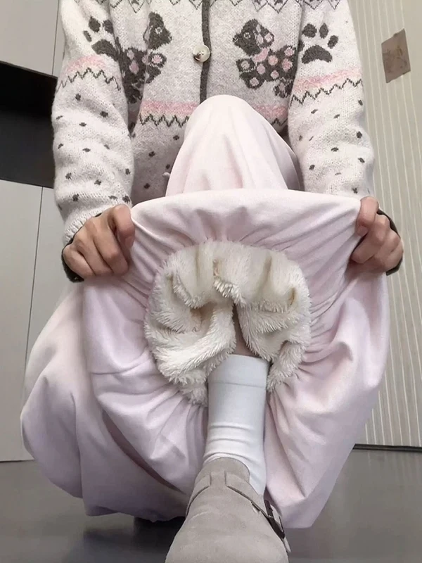 الوردي Fce اصطف بلوم واسعة الساق السراويل النسائية الخريف الشتاء التخسيس فانوس السراويل صغيرة الحجم لامب المخملية الأرز المعكرونة السراويل