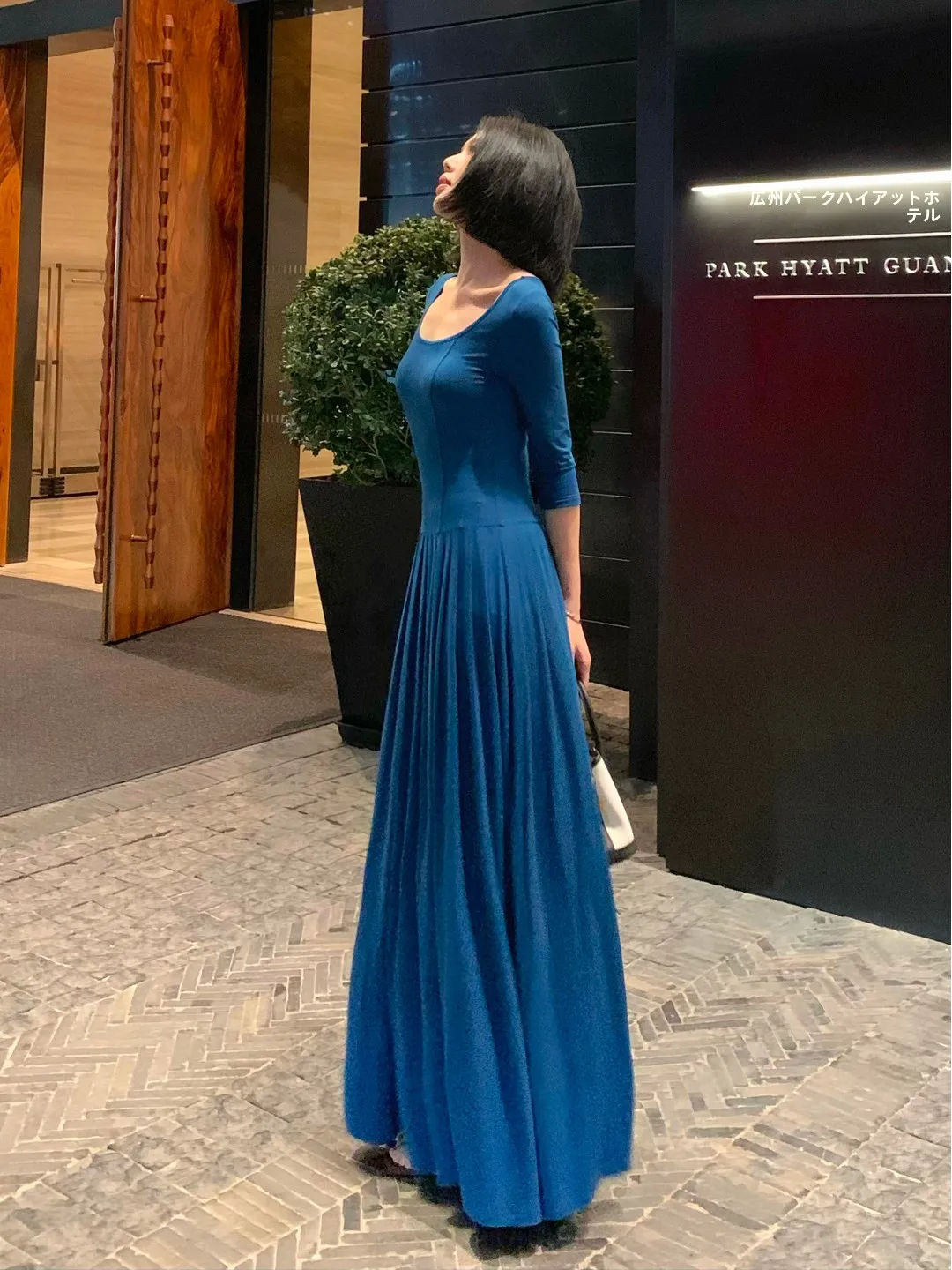 

Sweet And Spicy Modal Knitted Dress Women's round Neck mid Sleeve Slim Fit Casual Style Spring Collection Z3708