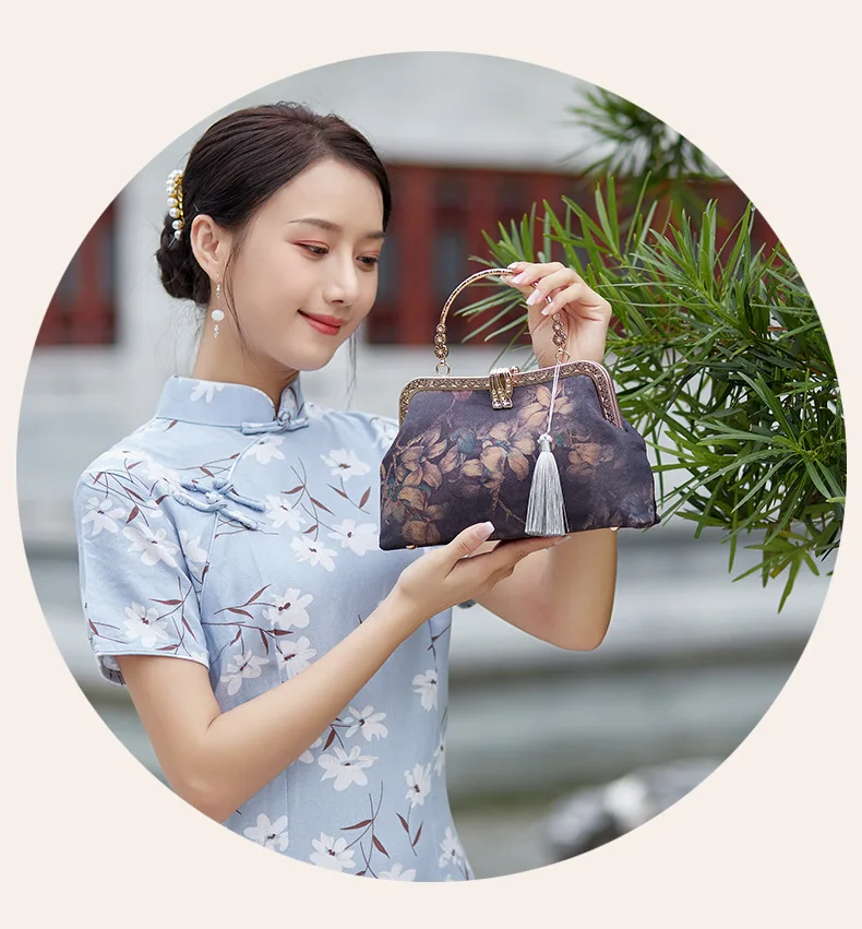 Handmade Female Satin Chinese Old Time Style Frame Handbag Lady Vintage Retro Chic Boutique Fringes Luxury Design Messenger Bag