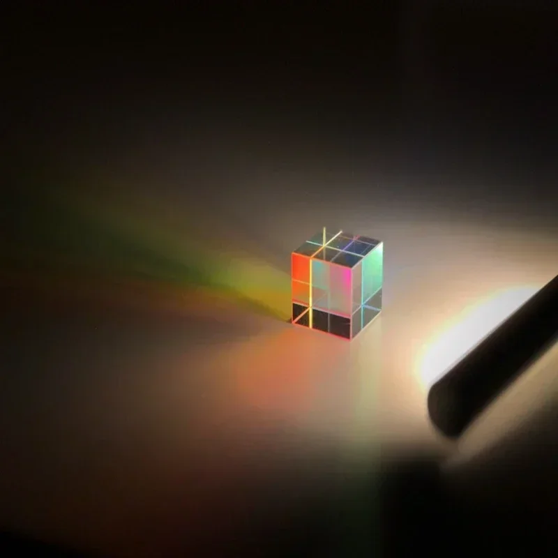 NEW 1Pcs 15/25mm Science Cube Optical Prism Photography Hexahedral Prism Home Decor Prism Glass Cube  Prisma Topografia Gifts