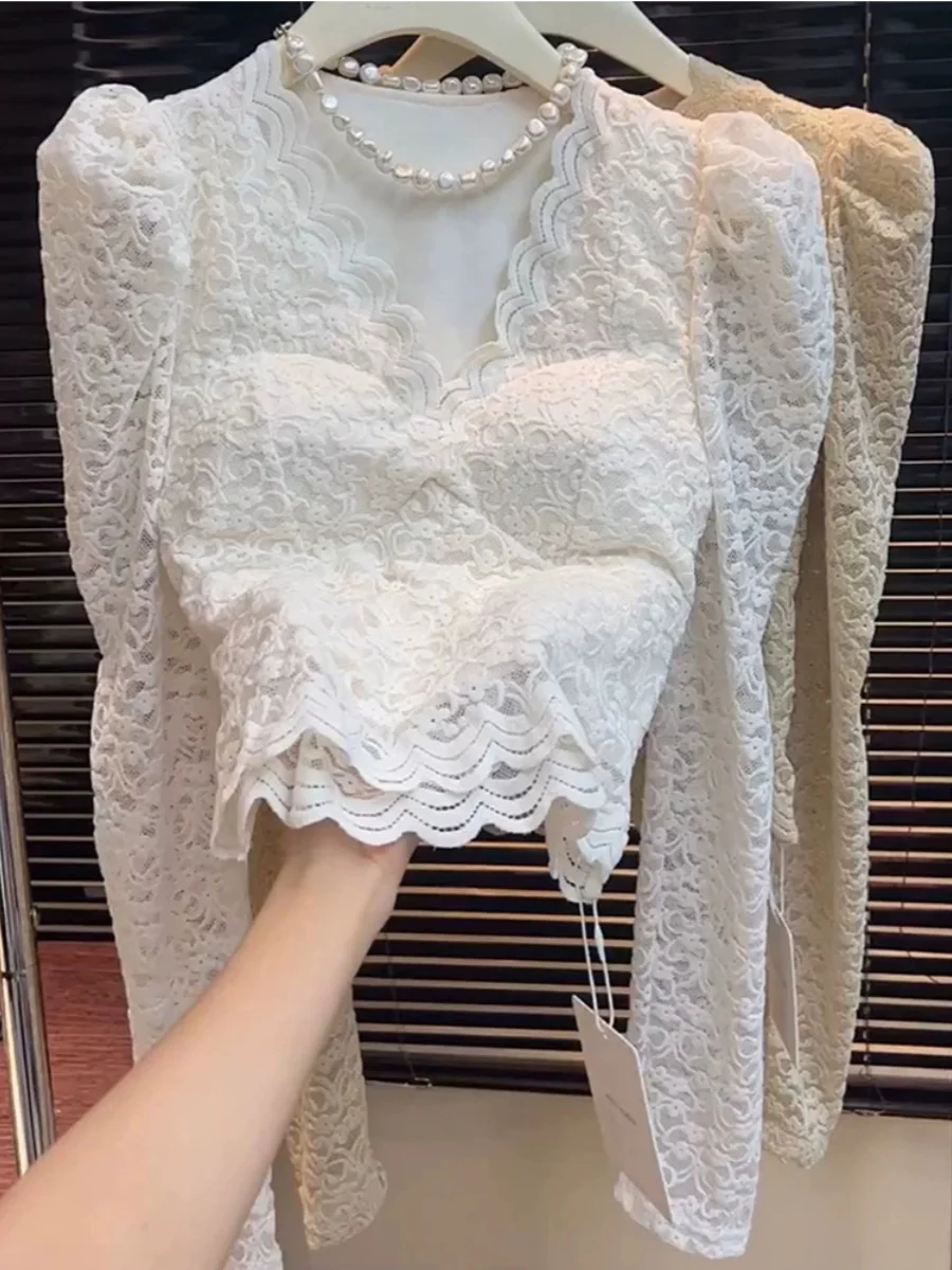 Low-Ne Lace Base irt ropa interior de mujer piel Otoño Invierno nuevo 2023 gama alta v-ne burbuja Sve Me Top coreano Sle