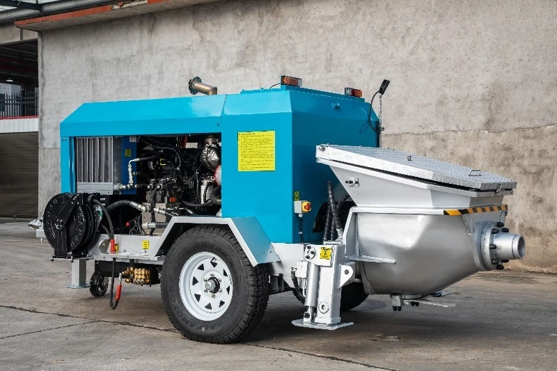 New European Version Trailer Mounted Concrete Pump With Engine Motor Bearing Core Components