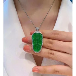 Natural Emerald Pendant Leaf Yuye 18K Gold Inlaid Guanyin Necklace