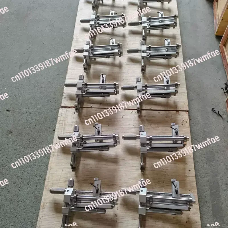 

63-400PE pipe mechanical rotary scraper for removing oxide layer scraping planer knife four-sided blade Stainless steel frame