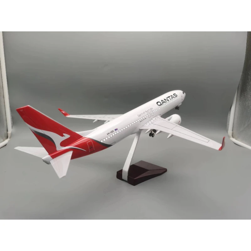 1/80 ขนาด 47 ซม.ออสเตรเลีย Qantas Airlines เครื่องบิน B737 Light Diecast เรซิ่นเครื่องบินรุ่นของเล่นคอลเลกชันจอแสดงผลของขวัญแฟน