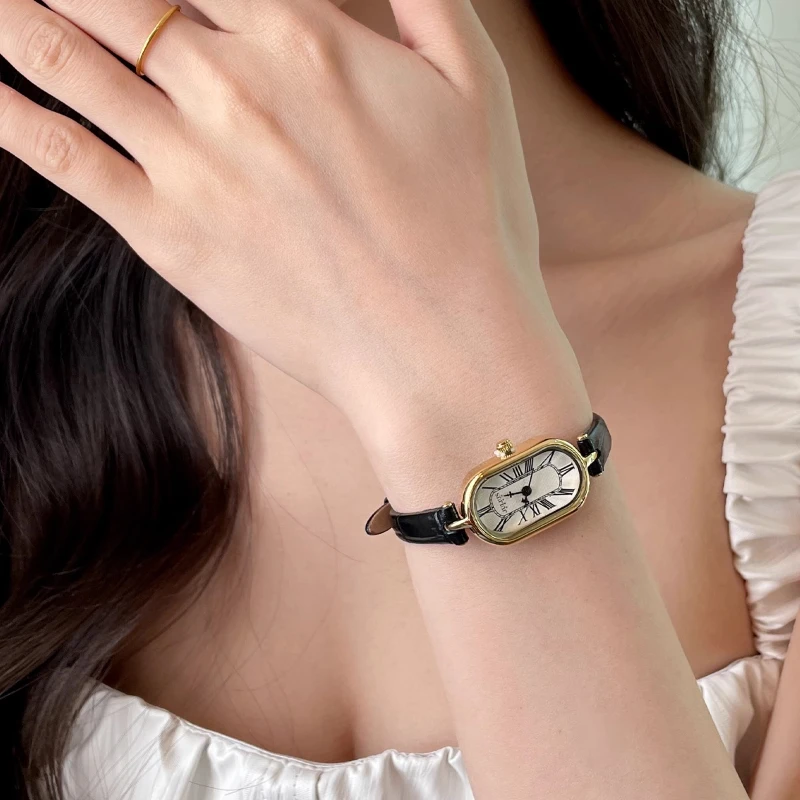 

Classic Trend Ladies Watch Elegant Simple Exquisite Waterproof 2025 Quartz Watch Birthday Gift