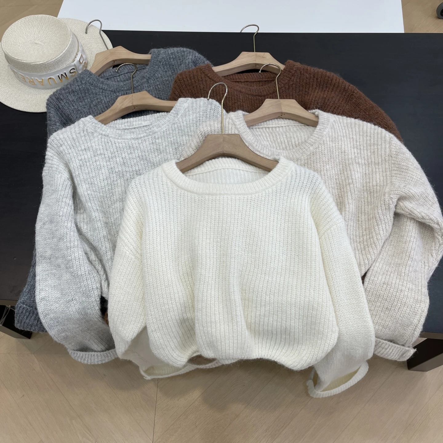 

Women's Knitwear Sweater Overhead Color Winter Warm Commute Straight Tube Slimming Faion 2025 Fem K8