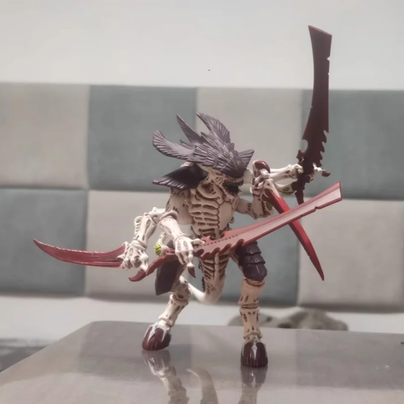 

Joytoy Dark Source 40k Terran Bug Leviathan Bug Nest Fleet Two 1:18 Scale Charm Collectible Toys Gift Series Model Ornaments