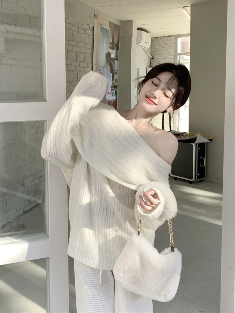 2024 Spring Sexy Knitted Sweater Women White Long Sleeve Loose Warm Tops Female Korean Fashion Elegant Pullover Y2k Clothes Chic