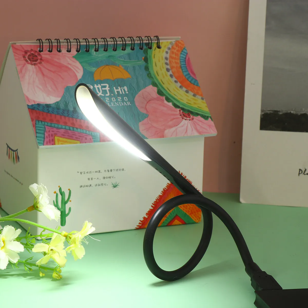

1Pcs USB Touch Mini Night Light Flexible Portable Dimmable LED Stick Book Light for Laptop Computer Power Bank Black