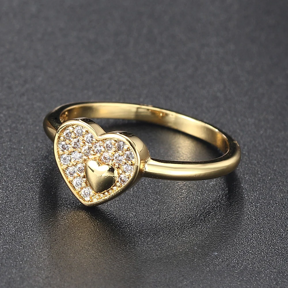 Unique Women\'s Ring Heart Shape Korean Style Micro Inlaid Zircon Delicate Simple Gold Color Wedding Rings Kpop Accessories R763