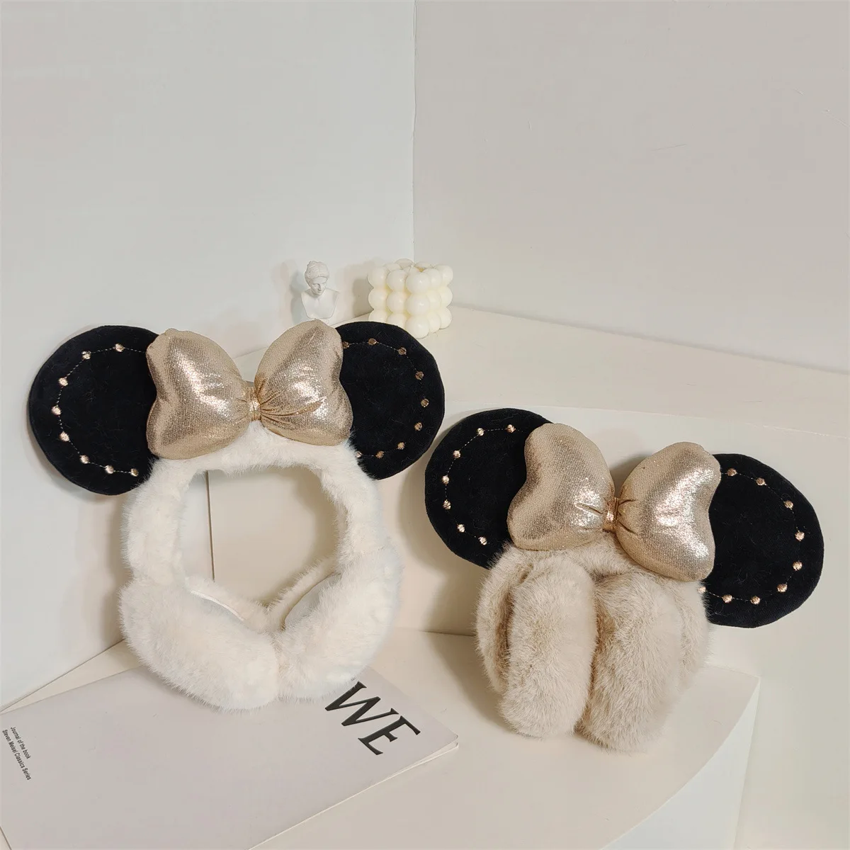 ディズニー冬の漫画ミッキー耳リボンぬいぐるみ折りたたみイヤーカップかわいい女の子は耳を暖かく保ちます