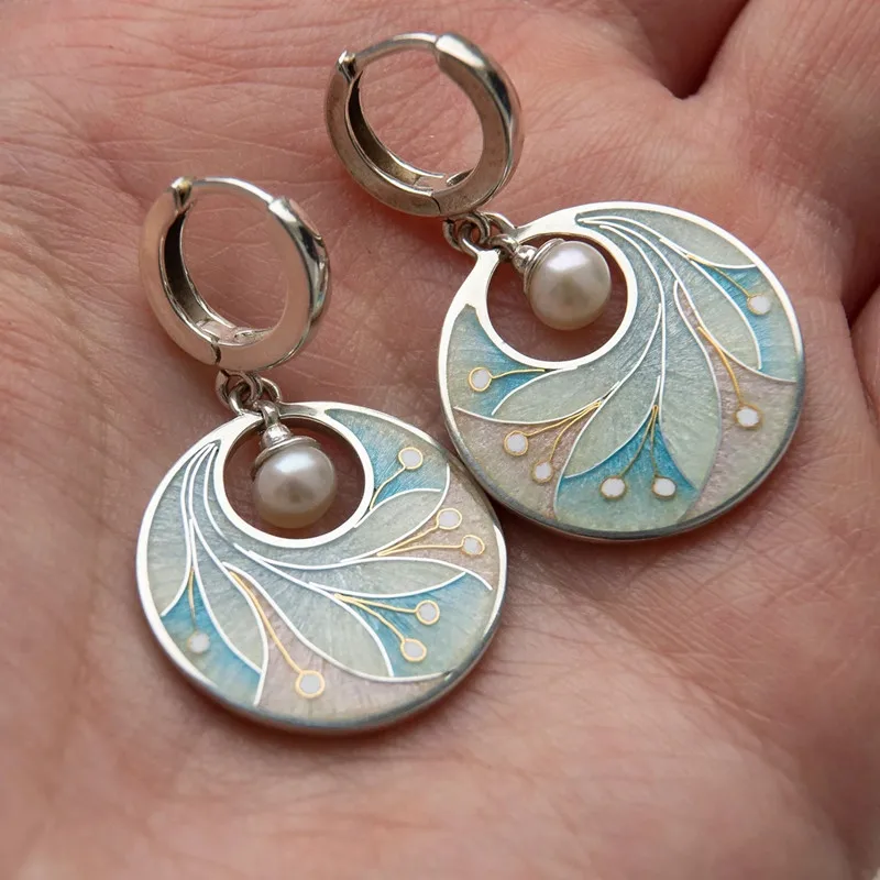 Fashion Enamel Colorful Painting Flower Earrings Sweet Pearl Earrings Metal Peacock Tail Color Hanging Ladies' Party Earrings