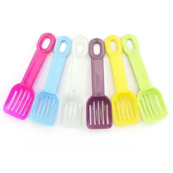 1pc Hamster Litter Scoop Solid Color Plastic Hamster Scooper Small Pet Litter Sand Scoop Pet Cleaning Hamster Supplies