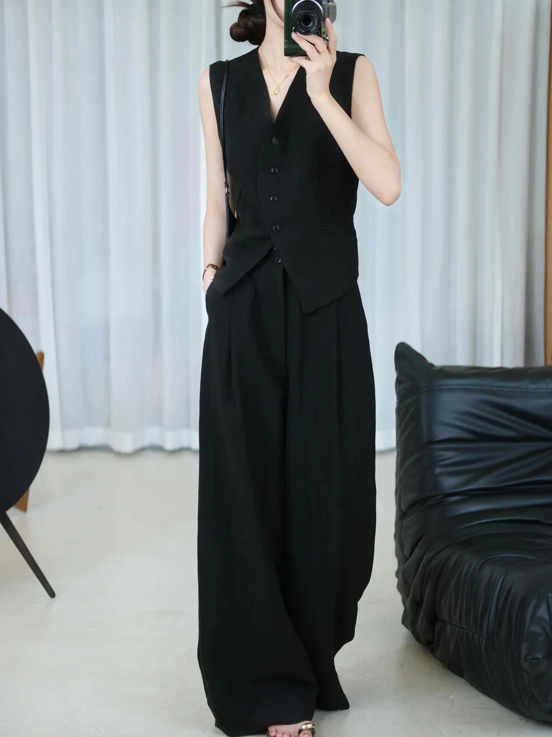 

Black Fashionable Sleeveless Vest Cardigan Women's Set Wide Leg Floor-Length Casual Pants Summer Commute Style Two-Piece Suit
