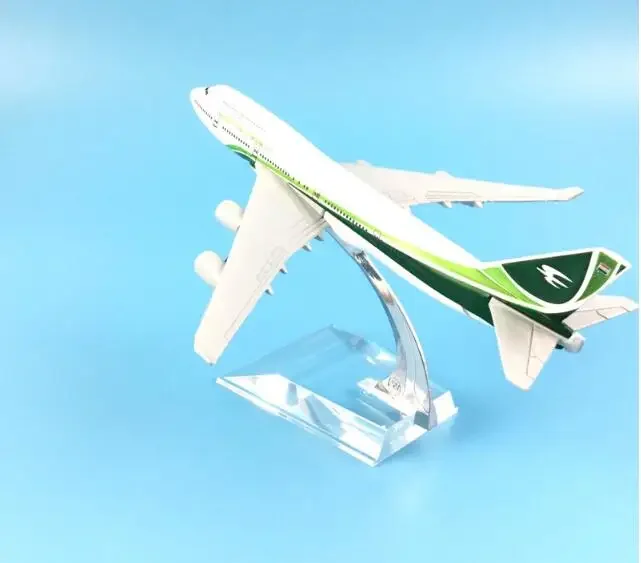 16cm Alloy Metal Airplane Model Air Iraqi Airways B747 400 Boeing 747 Airlines Plane Model W Stand Aircraft Gift