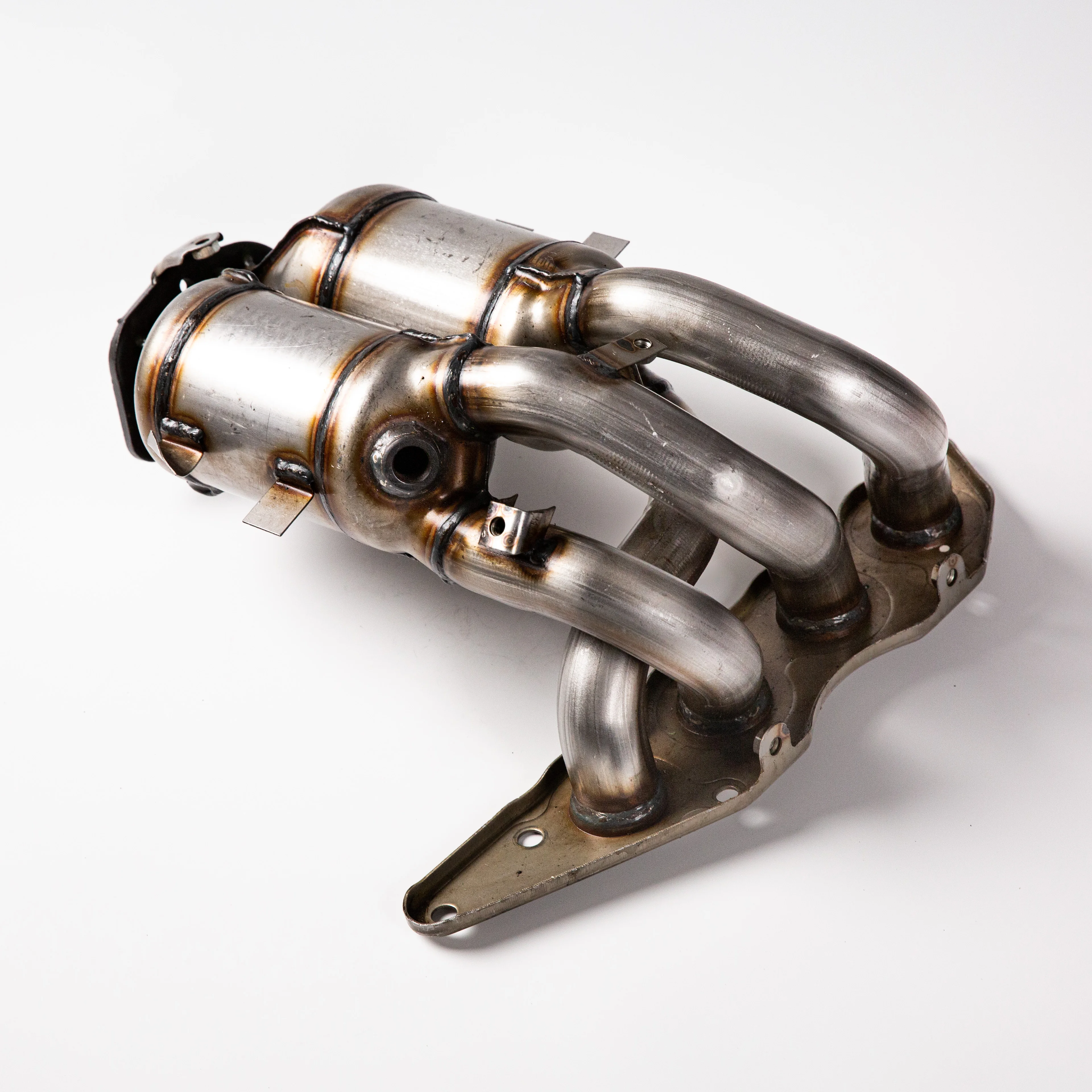 Exhaust manifold catalytic converter High performance catalytic converter exhaust system with muffler