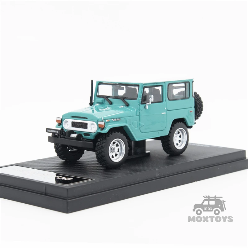 TIME MICRO 1:64  Land Cruiser FJ40 Yellow /Green Diecast Model Car