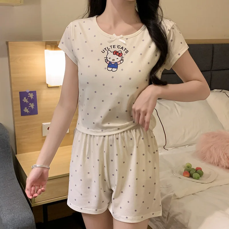 الصيف مع وسادة الصدر شعبية مرحبا كيتي الكرتون لطيف أزياء قصيرة الأكمام منامة المرأة المتسكعون