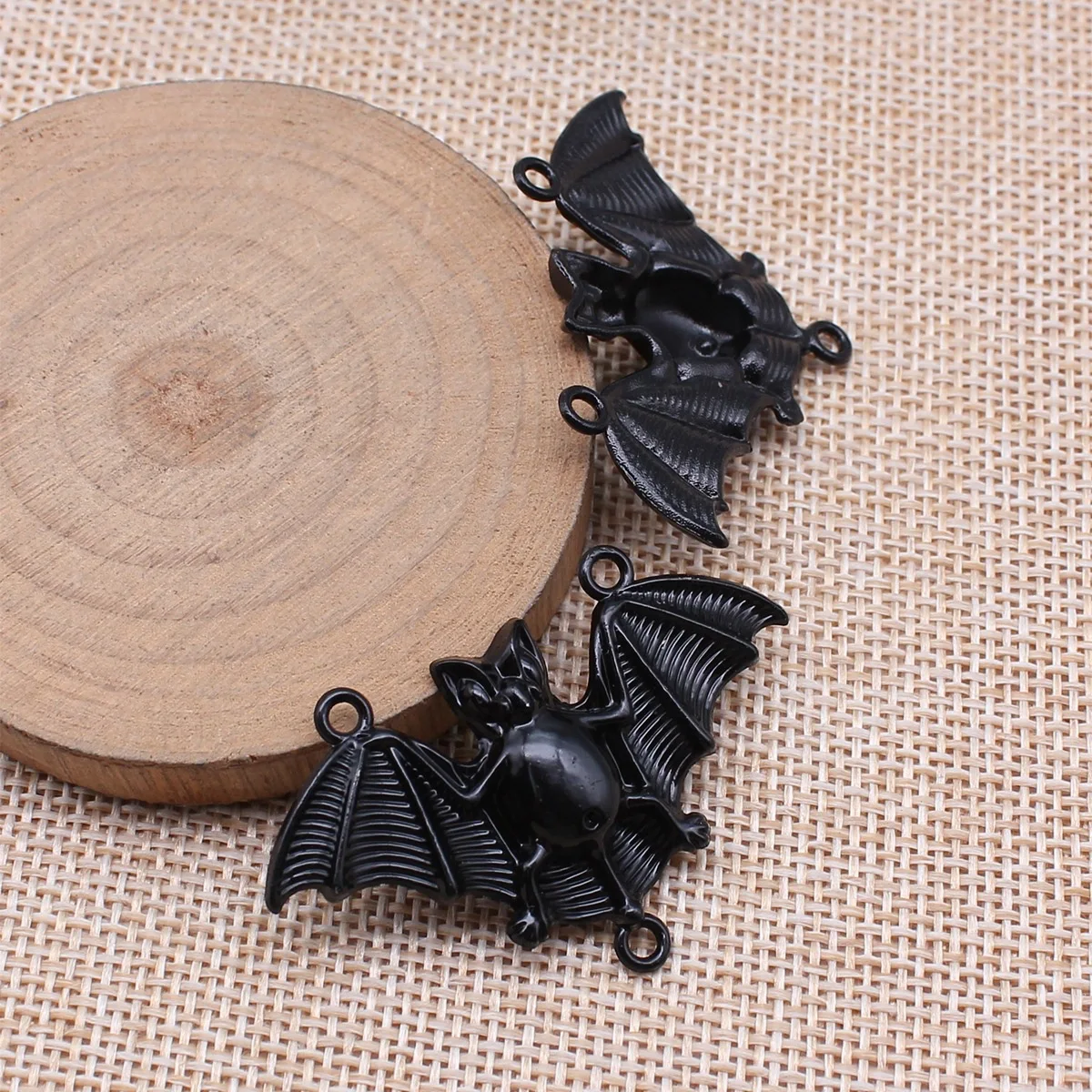 WYSIWYG 4pcs 30x48mm 3 Colors Bat Connector Charms Pendant For DIY Jewelry Making Halloween Jewelry Charms Pendant