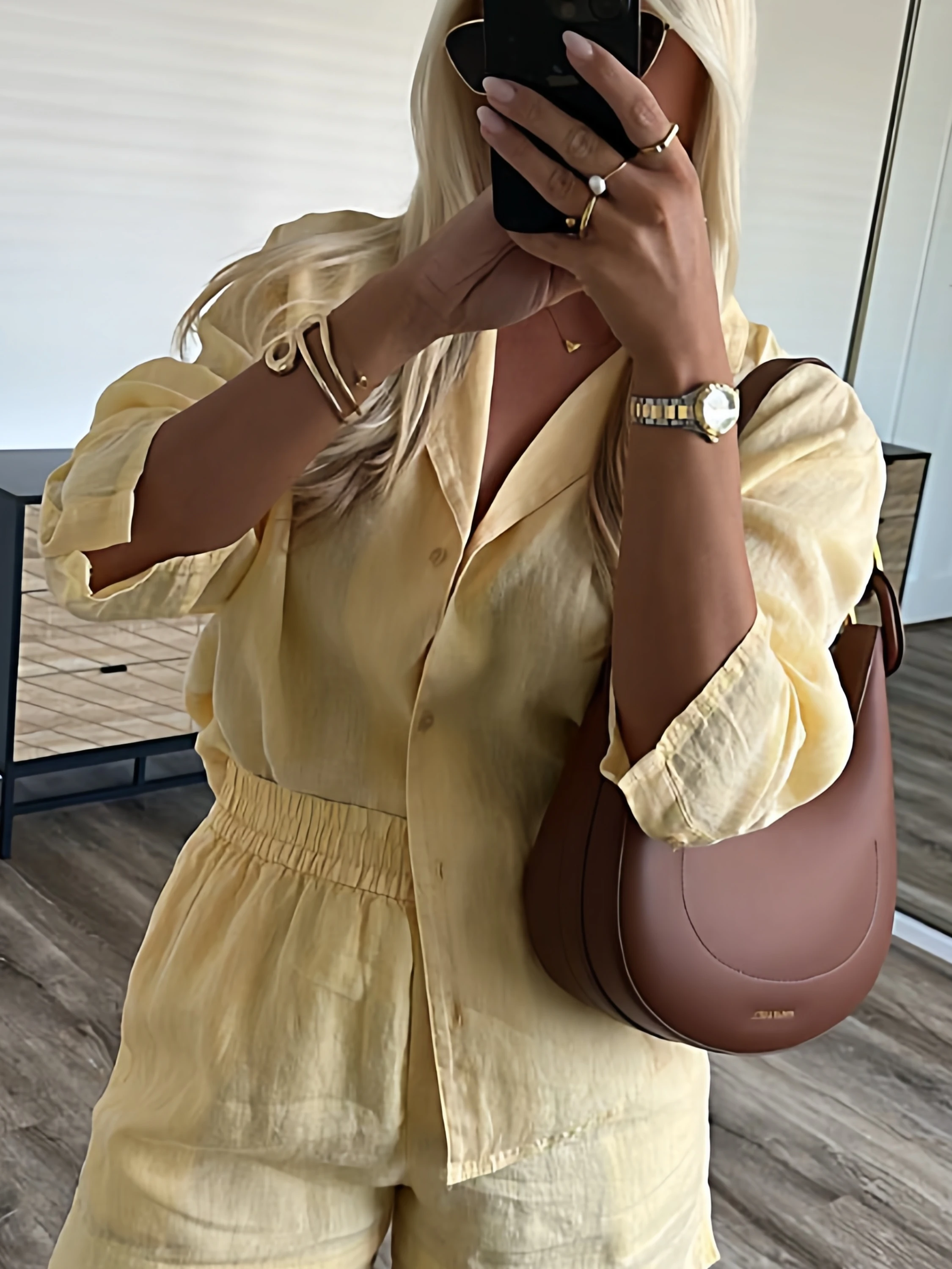 

Single-Breasted Casual irt And orts Set Women's Faion Spring Collection Polyester Material Versatile Workwear Ensemble