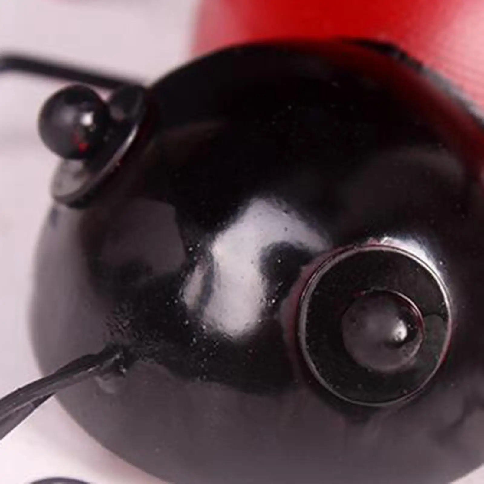 Garden Decorations Ladybug Weatherproof Iron Ornament for Exterior Wall Patio Fence Backyard