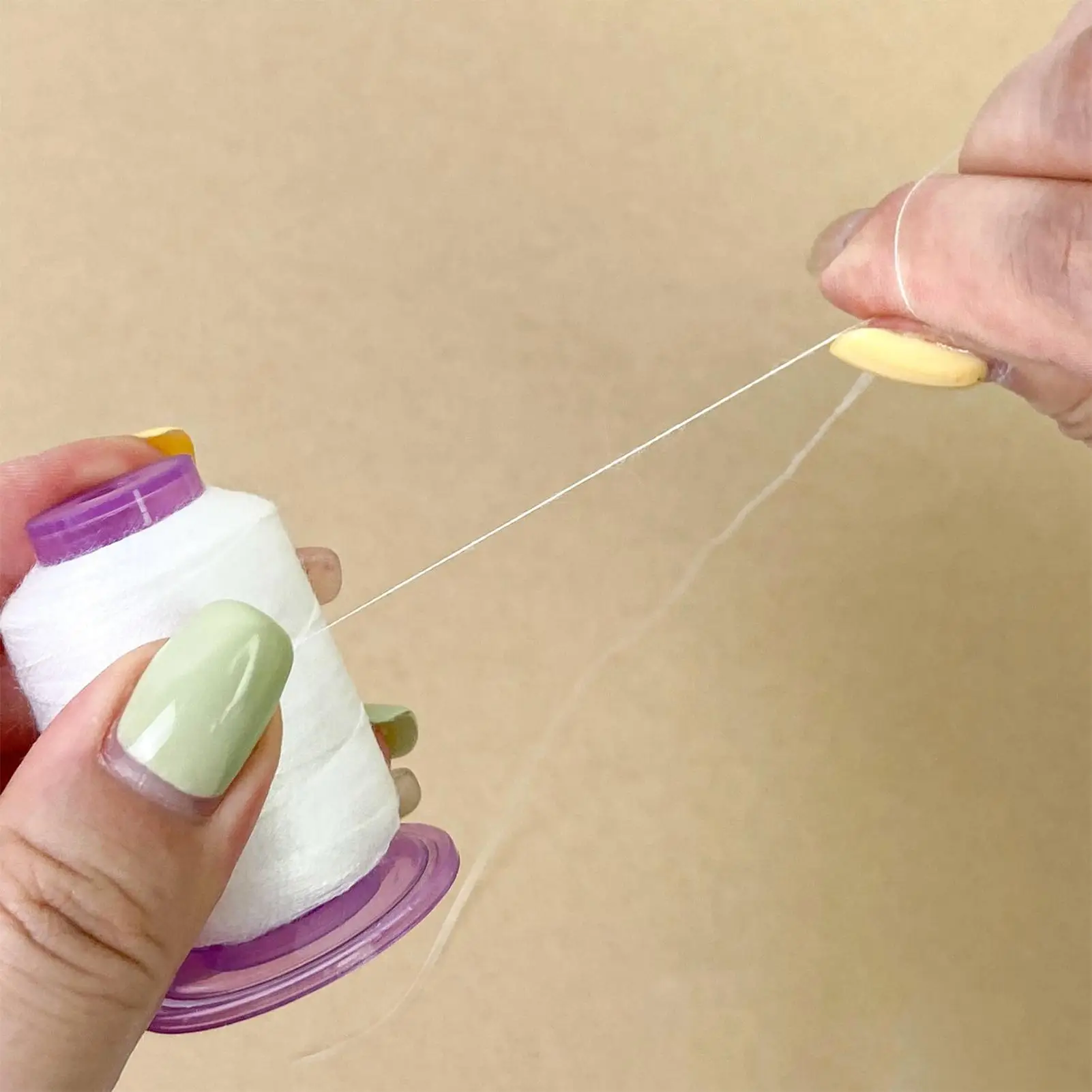 ماكينة خياطة الموضوع 1492.7ft للذوبان في الماء الموضوع بكرة سلسلة قابلة للذوبان لإصلاح النسيج زي صنع التطريز العمل