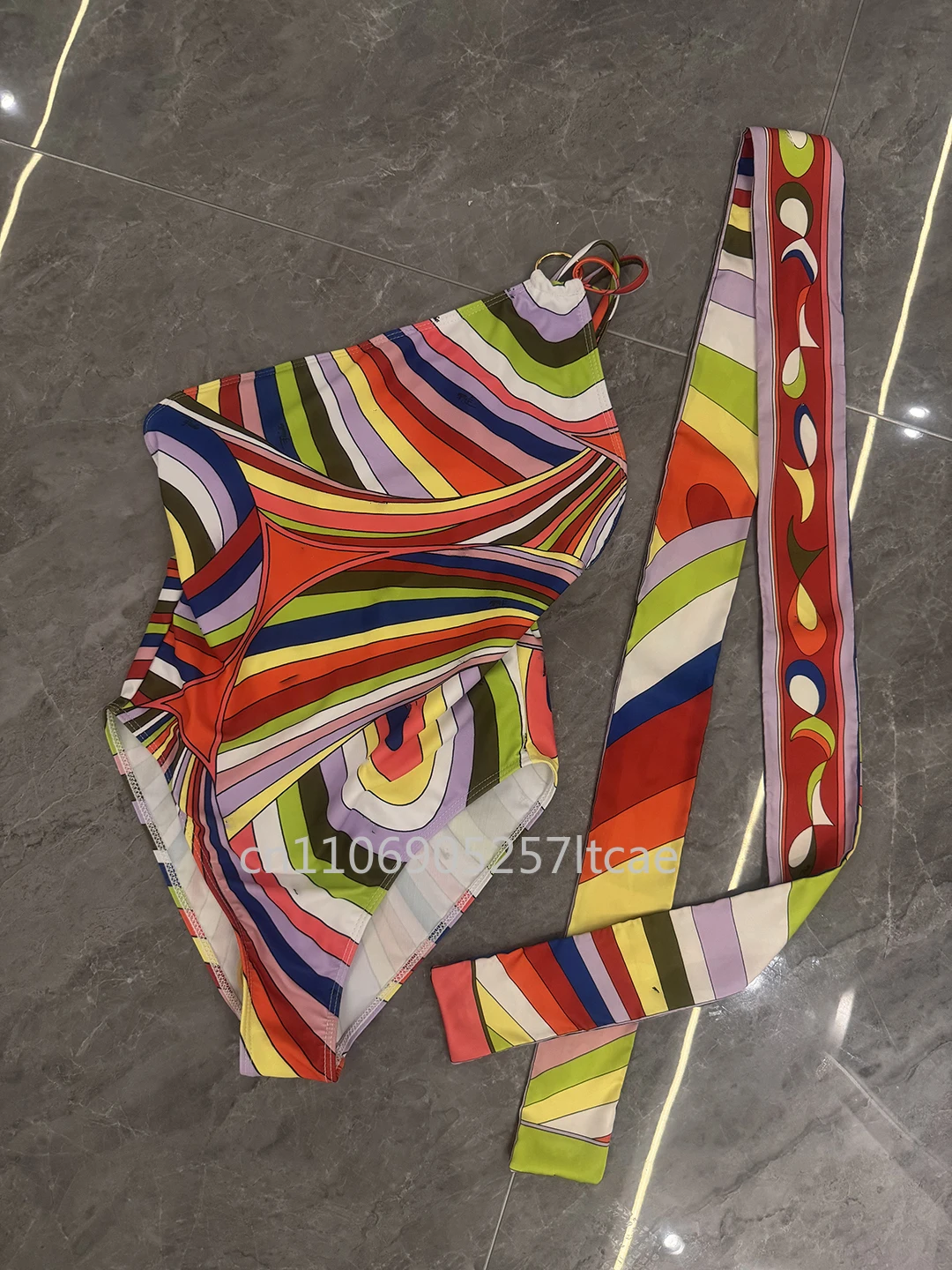 

Women's Classic Scarf Swimsuits Lady Sexy Headband Swimsuits