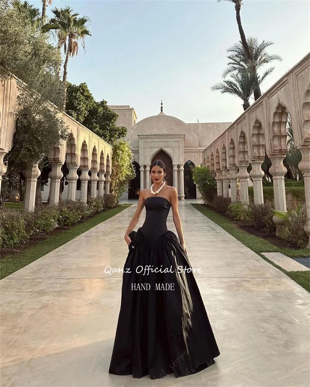 Qanz Vintage Black Evening Dresses Strapless Satin Formal Occasion Dresses Long A Line Pleat Vestido De Noche 2024 Customized