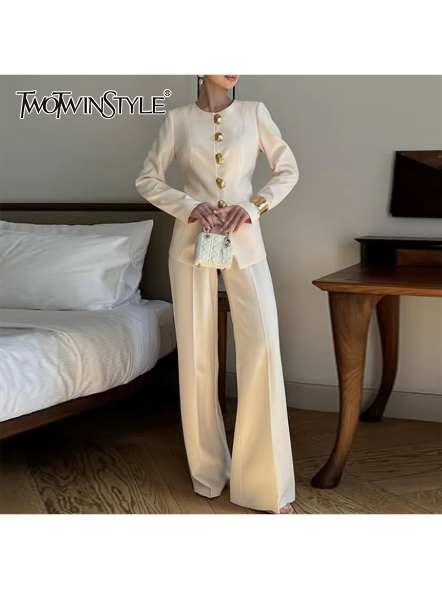 TWOTWINSTYLE Afslanken Tweedelige Sets voor Vrouwen Ronde Hals Lange Mouwen Gesplitste Metalen Knoppen Top Volledige Lengte Broek Set Vrouwelijke Nieuwe