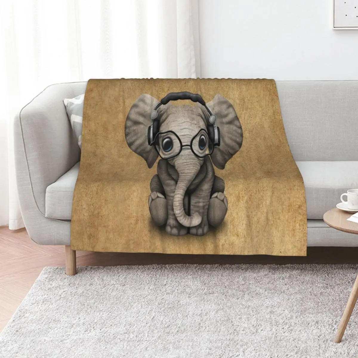 Cute Baby Elephant Dj Wearing Headphones and Glasses Throw Blanket Retros Stuffeds Loose For Decorative Sofa wednesday Blankets